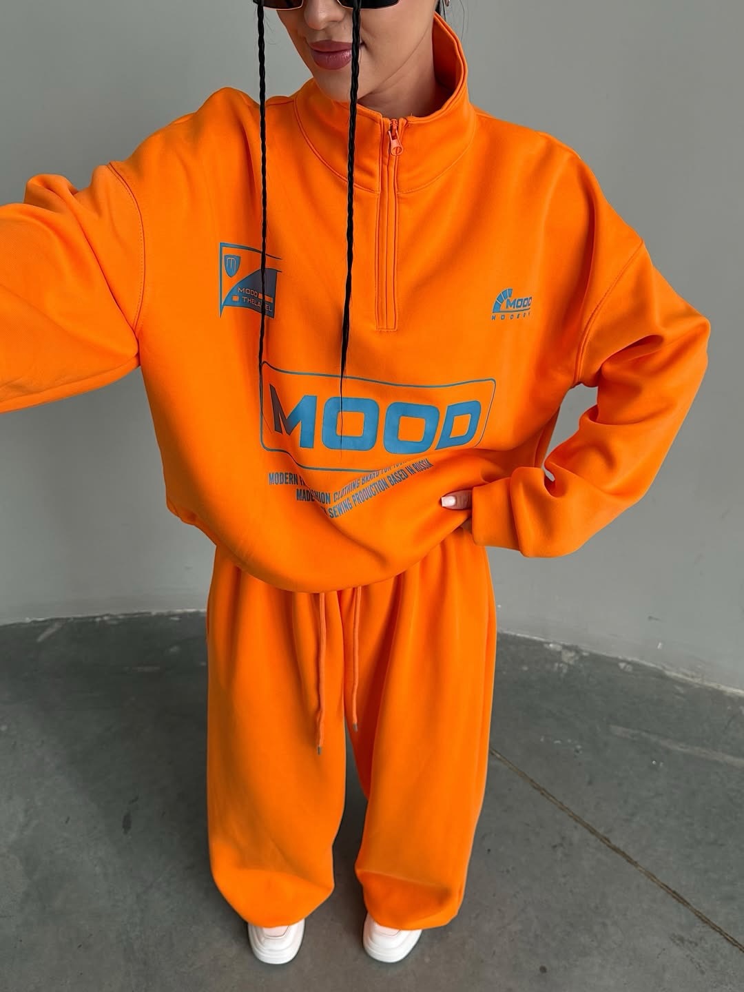 231996351-1